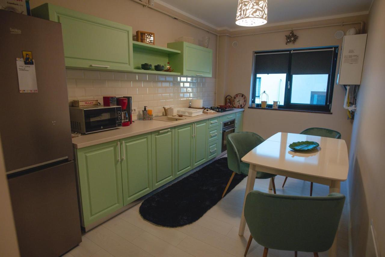 La Stejari Apartment Szucsáva Kültér fotó