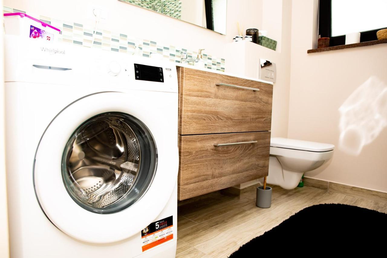 La Stejari Apartment Szucsáva Kültér fotó